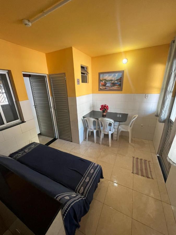 Kitnets Itapua Residencia - 1 Minuto De Caminhada Ate A Praia Salvador Eksteriør billede
